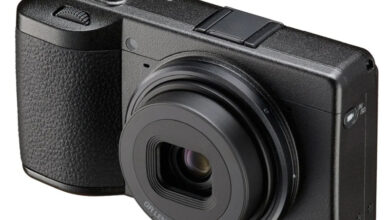 Photo of Ricoh анонсировала долгожданную камеру GR IV и пообещала выпустить её осенью
