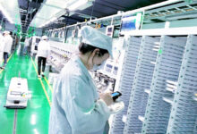 Photo of Тарифы Трампа привели к росту апрельской выручки Foxconn на 26 %