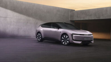 Photo of Китайские дилеры уже начали демонстрировать электромобиль Audi E5